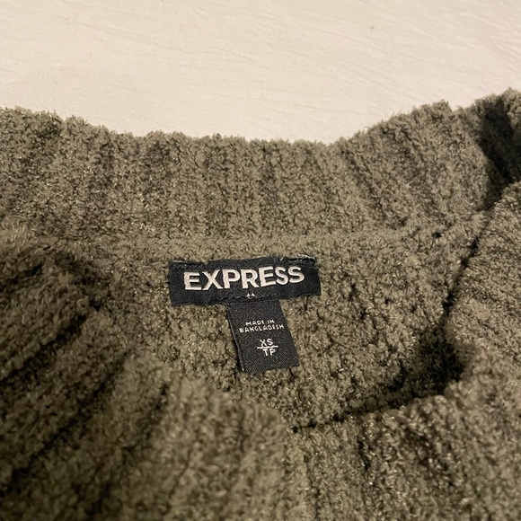 Express sweater - Picture 2 of 3
